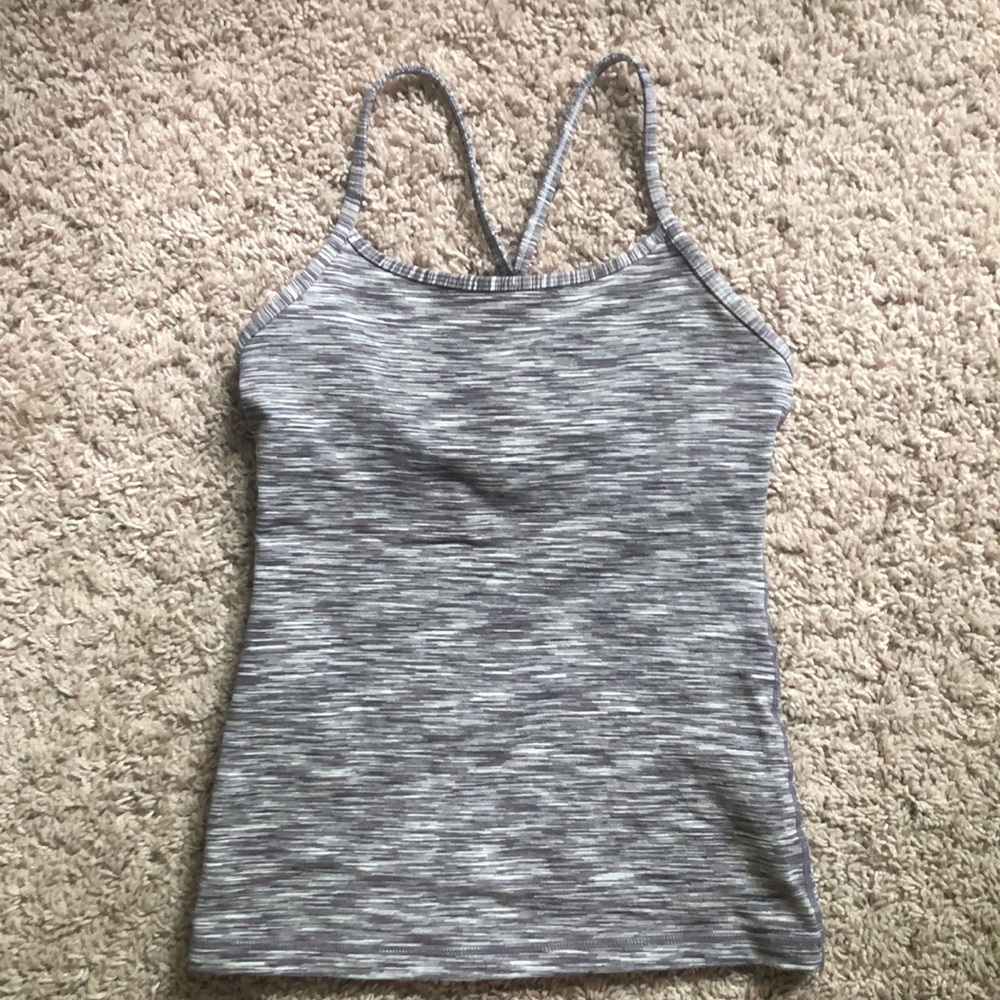 Lululemon tank top, form fitting